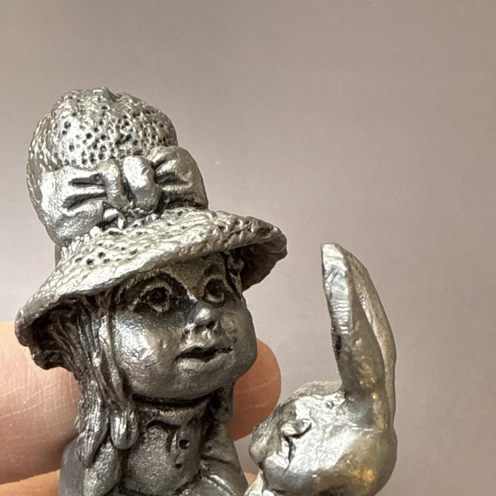 Michael Ricker Pewter Holly Hobbie Girls Rabbit  Miniature Figurine